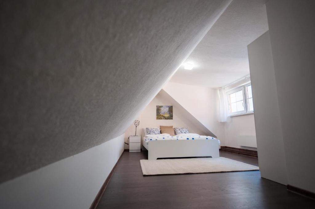 Апартаменты Vilnius Old Town, 3 BDR Penthouse, 100 m2 with Terrace Вильнюс-53