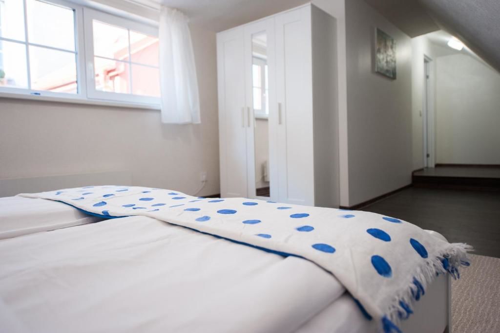Апартаменты Vilnius Old Town, 3 BDR Penthouse, 100 m2 with Terrace Вильнюс-57