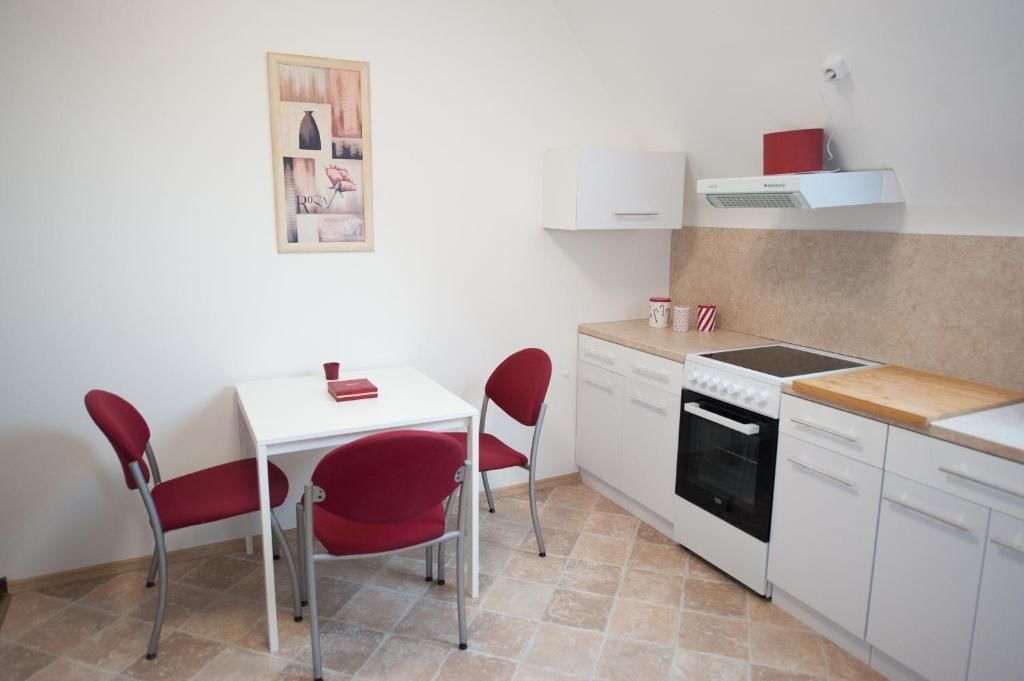 Апартаменты Vilnius Old Town, 3 BDR Penthouse, 100 m2 with Terrace Вильнюс-90