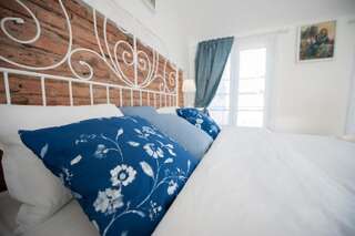 Апартаменты Vilnius Old Town, 3 BDR Penthouse, 100 m2 with Terrace Вильнюс Апартаменты-18