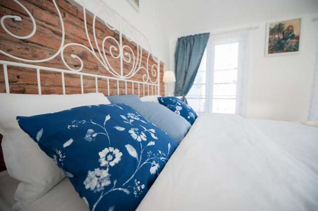 Апартаменты Vilnius Old Town, 3 BDR Penthouse, 100 m2 with Terrace Вильнюс-51