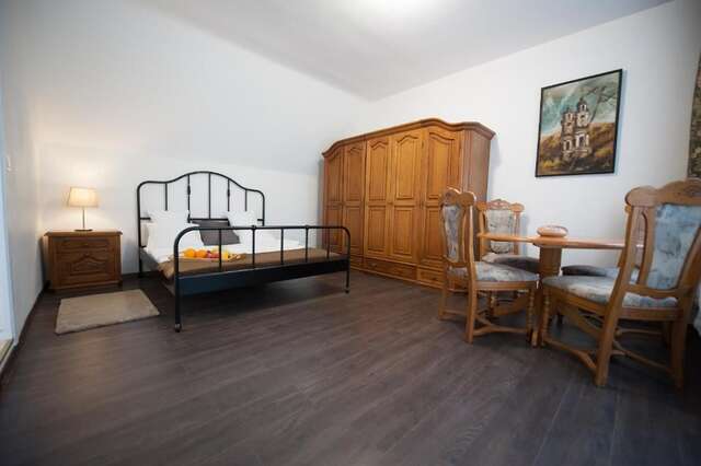 Апартаменты Vilnius Old Town, 3 BDR Penthouse, 100 m2 with Terrace Вильнюс-78